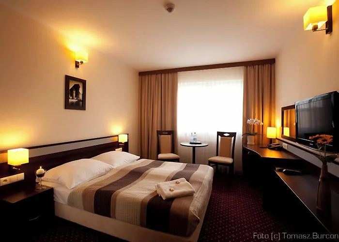 Amber Hotel